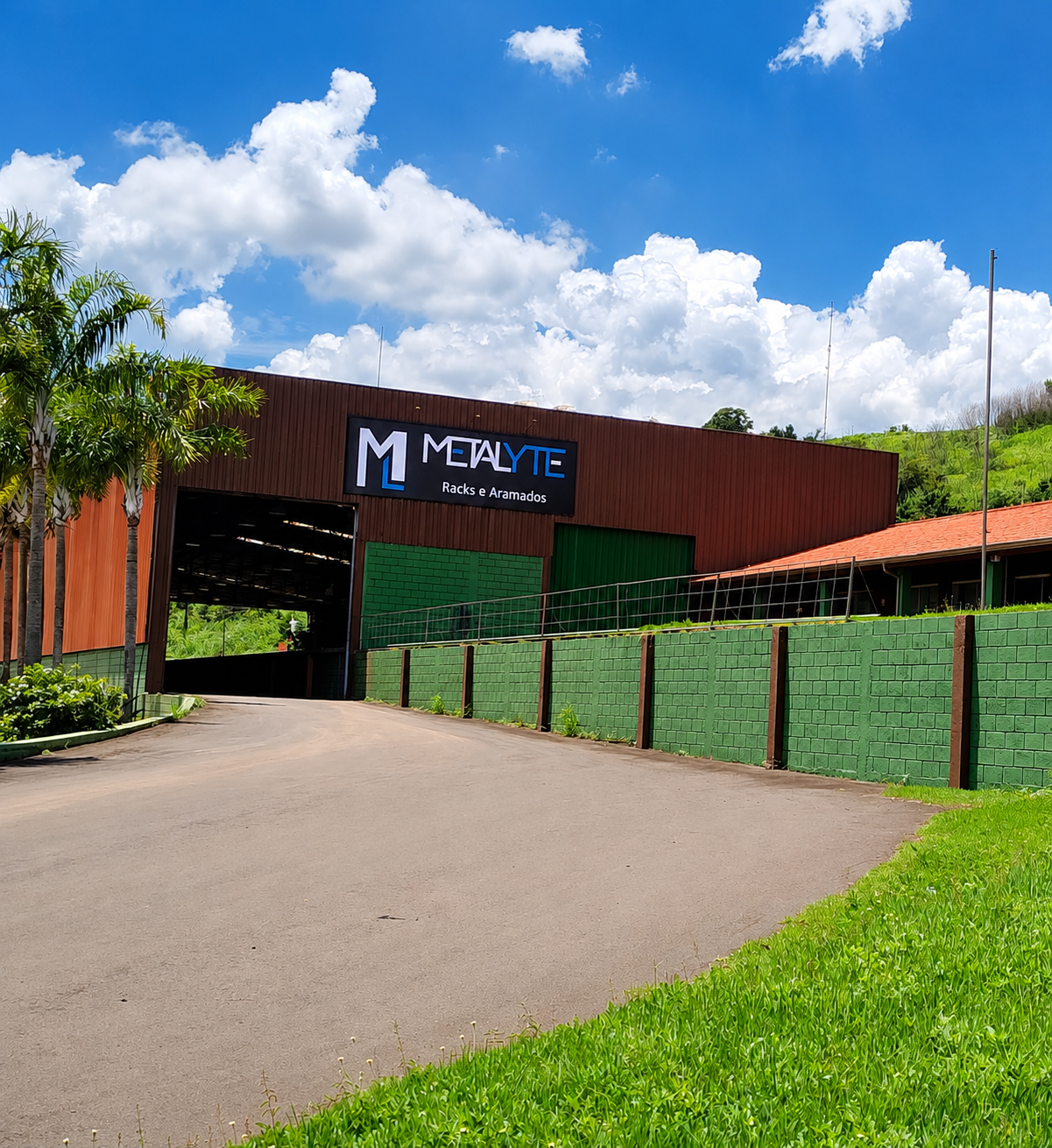 Estabelecida na cidade de Santo Antônio de Posse/SP, atualmente a Metalyte opera em um espaço de 3.000 mts²